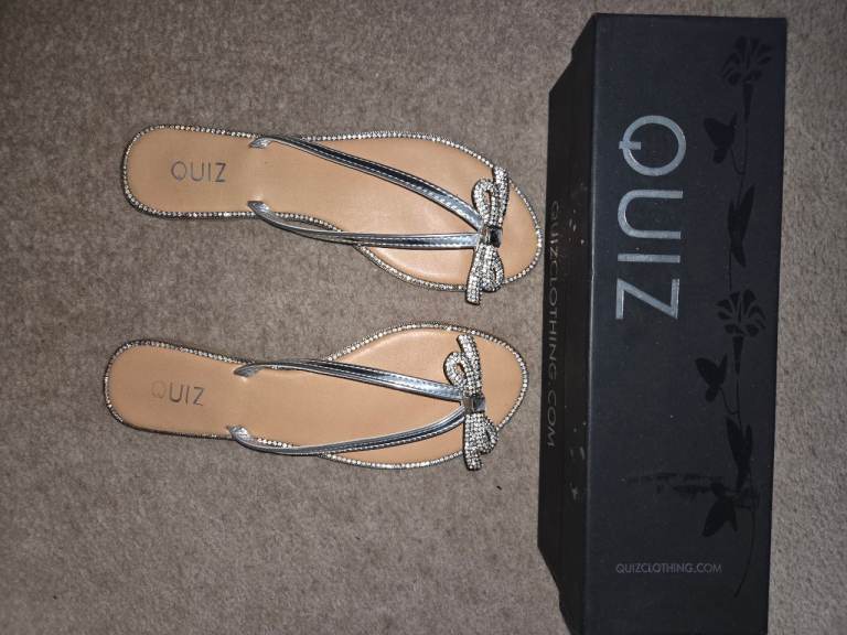 Quiz Silver Diamante Bow Flat Sandals