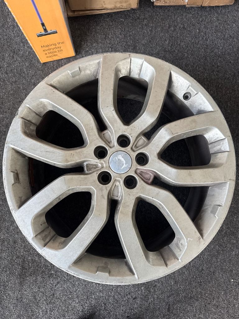 Range Rover original wheels x4 22inch 