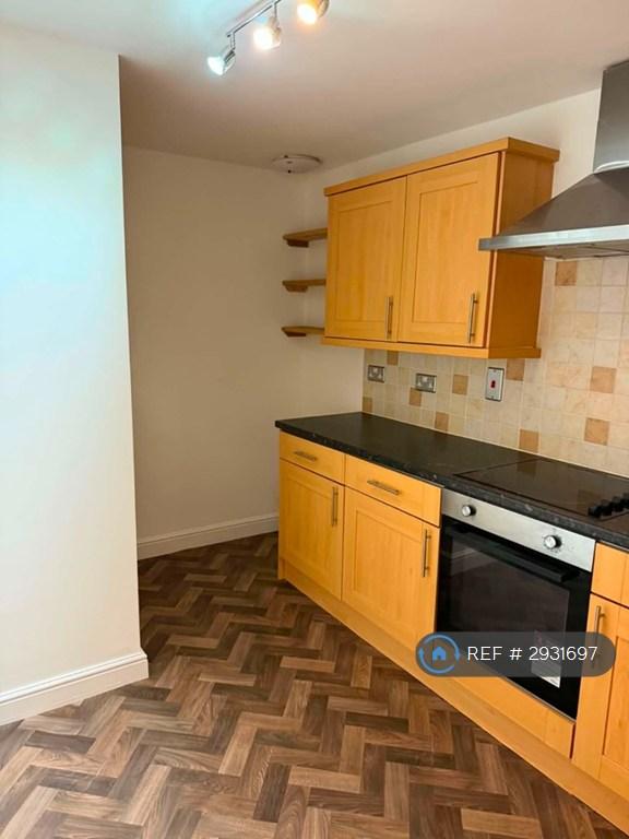 1 bedroom flat in Lake Road, Morpeth, NE65 (1 bed) (#2931697)