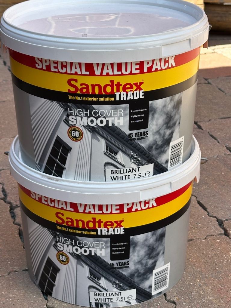 Sandtex Trade High Cover Masonry Paint Smooth 7.5 litres in white. 2 tubs available.