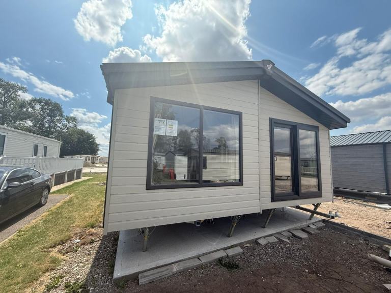 Static Caravan/ Twin unit Brand new Willerby Boston Lodge 40x20 2bed Resi spec