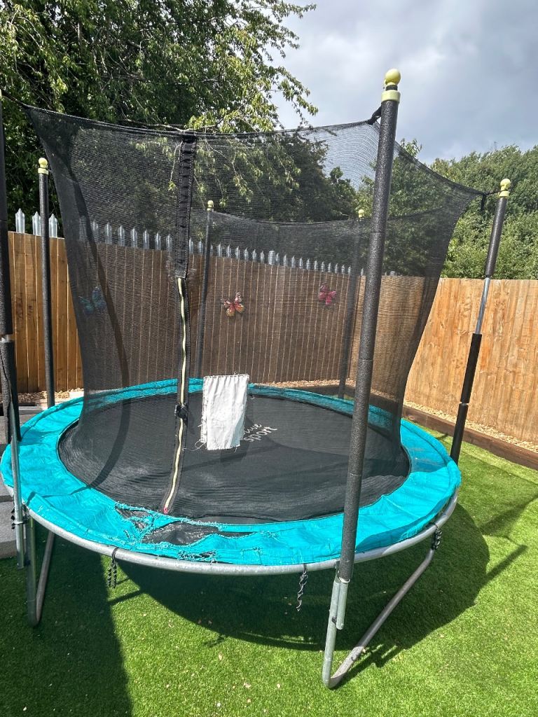 8ft trampoline 