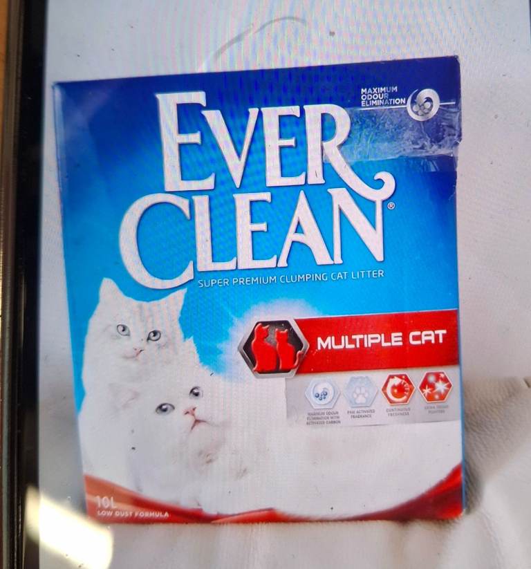 10L BOX OF ANTI CLUMP CAT LITTER UNUSED BUT BOX A BIT DAMAGED 