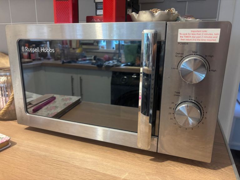 Russell Hobbs Microwave Oven - Silver, Good Condition
