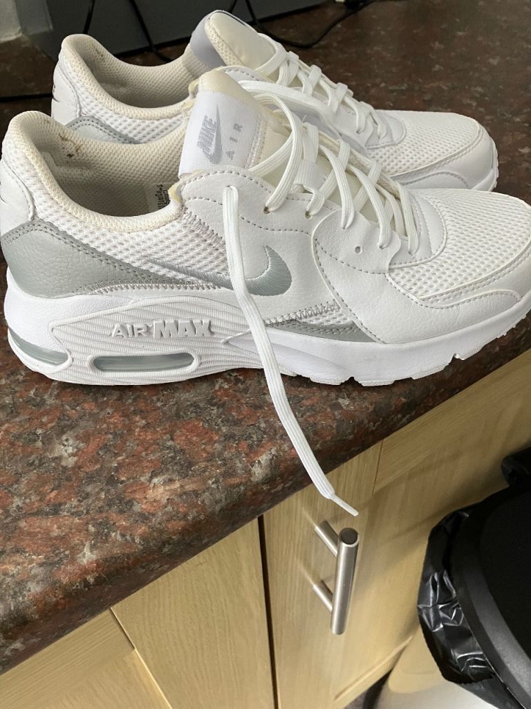 Nike air max excee womens trainers size 5 half