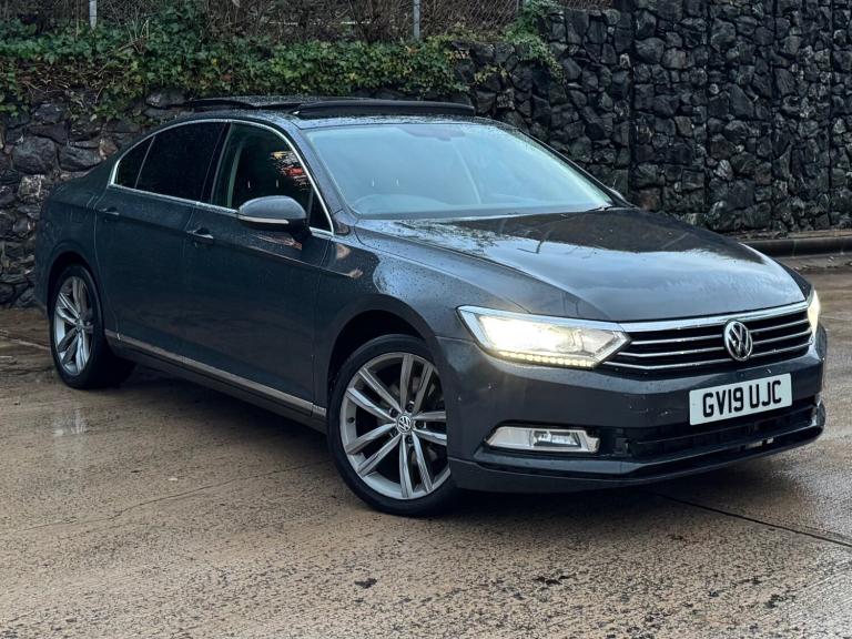 2019 Volkswagen Passat 2.0 TDI GT 4dr DSG [Panoramic Roof] [7 Speed] SALOON Diesel Automatic