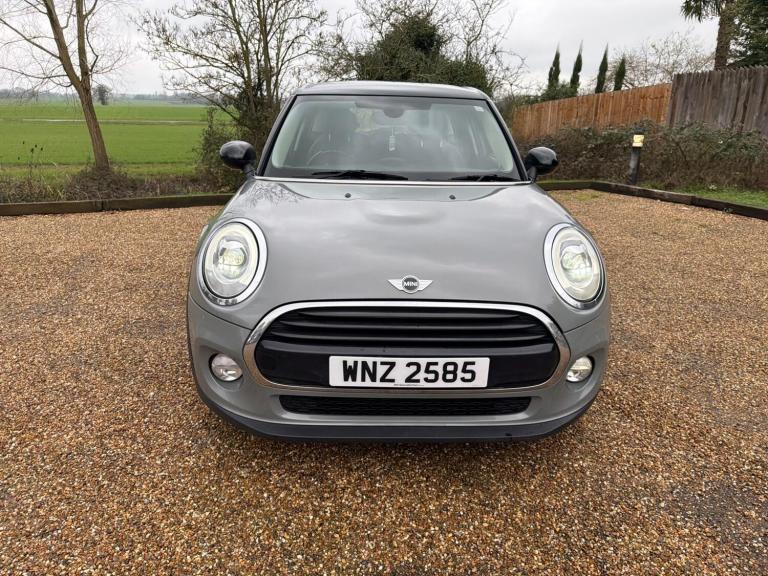 2016 MINI Hatch 1.5 Cooper D 5dr Auto HATCHBACK DIESEL Automatic