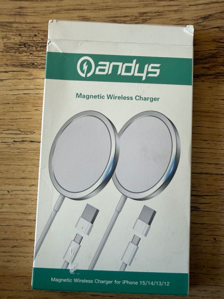 oandys White Magnetic Wireless Charger USB-C w/1m Cable for iPhone 12-15 2pk