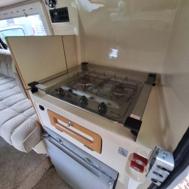 2012 Romahome R20 Jubilee 2 Berth 4 Belt End Kitchen Lounge Conversion Campervan