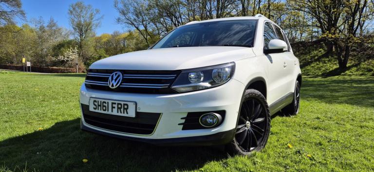 2011 Volkswagen Tiguan 2.0 TDi BlueMotion Tech Sport 5dr [2WD] ESTATE Diesel Manual