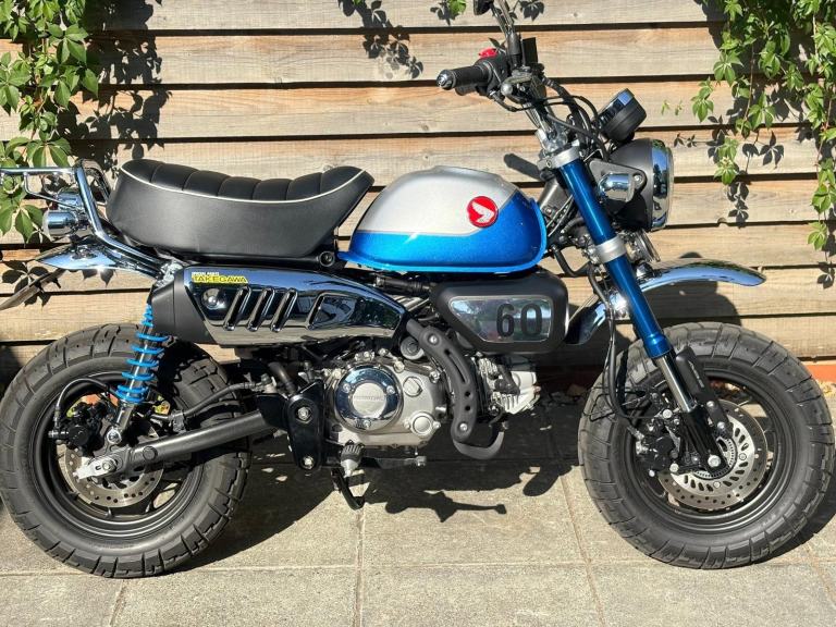 2022 / 71 Honda Z 125 MA-N Monkey £3350 Blue 2055 miles.