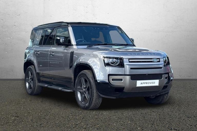 LAND ROVER DEFENDER 3.0 D250 X-Dynamic SE 110 5dr Auto
