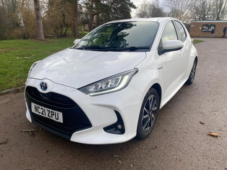 2021 Toyota Yaris 1.5 Hybrid Design 5dr CVT HATCHBACK PETROL/ELECTRIC Automatic