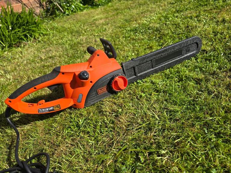 Black & decker chainsaw