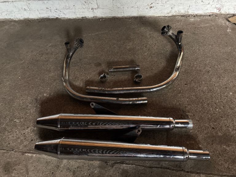 Triumph Bonneville Exhaust
