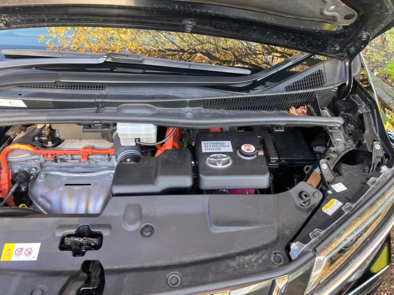  Toyota Alphard 2.5 HYBRID PETROL EXECUTIVE LOUNGE Petrol/Electric Hybrid Automatic