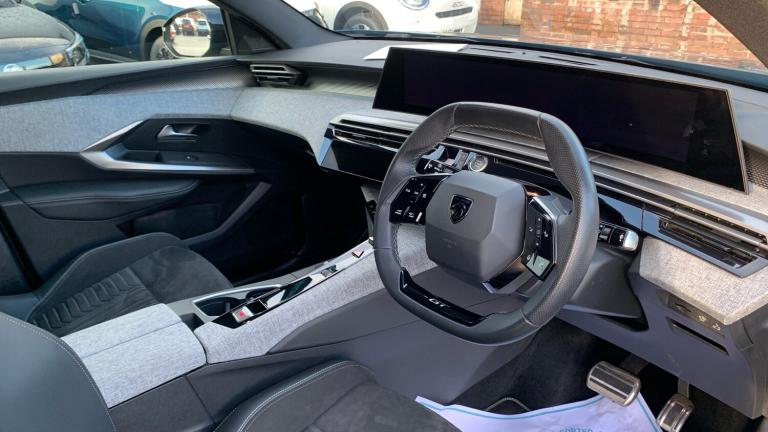 2025 Peugeot 3008 1.2 HYBRID GT SUV 5dr Petrol Hybrid e-DSC6 Euro 6 (s/s) (136 ps) SUV Hybrid Aut...