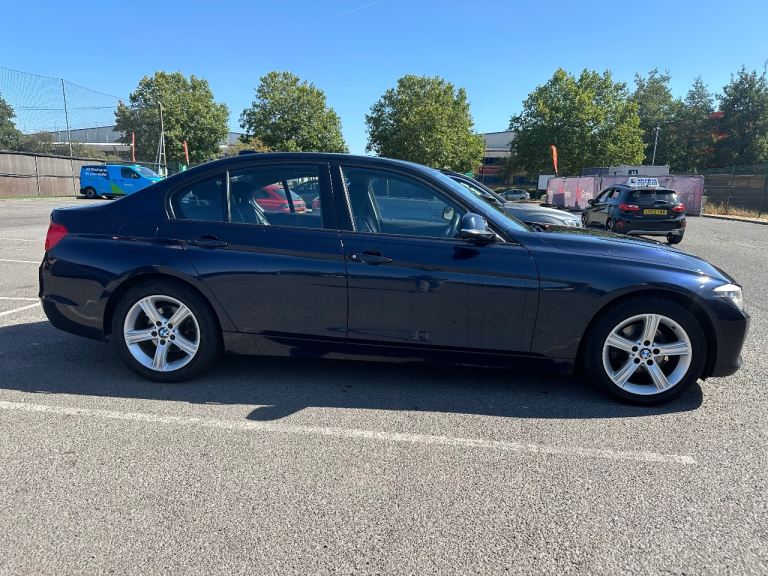 BMW, 3 SERIES, Saloon, 2013, Manual, 1997 (cc), 4 doors