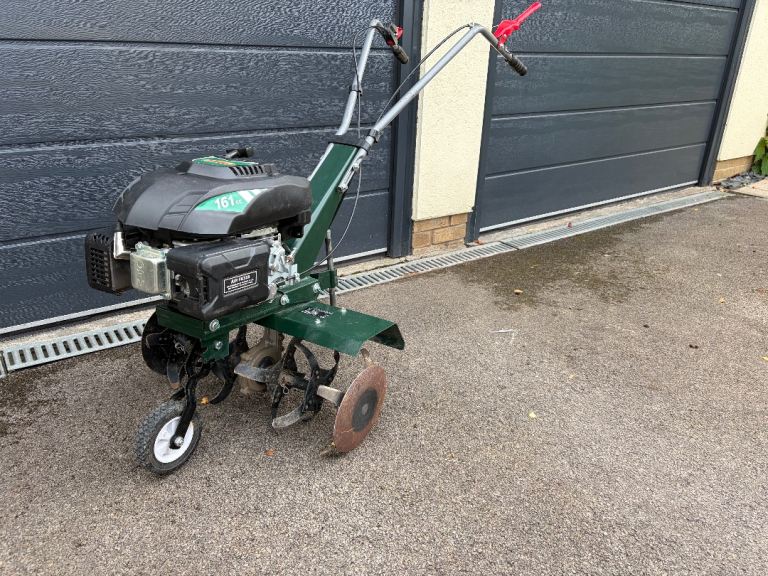 Webb 56cm Petrol Tiller