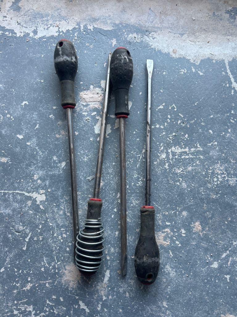 Set of 4 Screwdrivers – podgers, Well Used