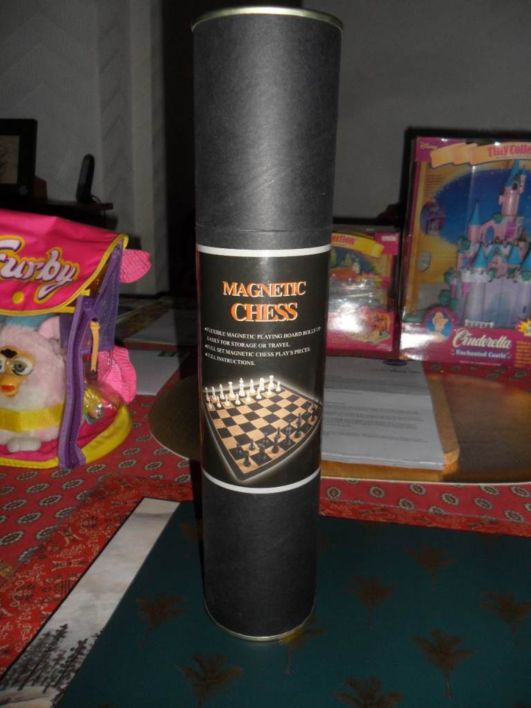 New Portable Magnetic Chess Set