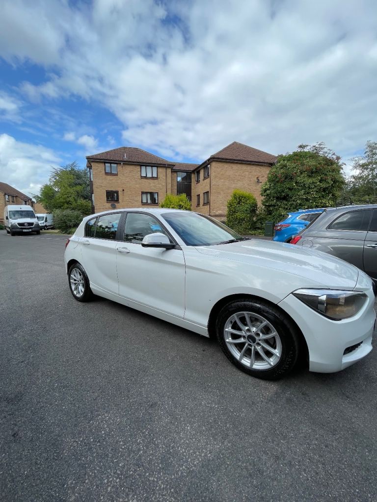 BMW, 1 SERIES 118d, Hatchback, 2013, Manual, 1995 (cc), 5 doors