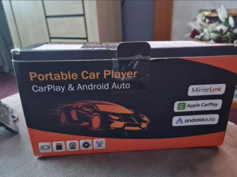 10 inch apple/ android  screen 