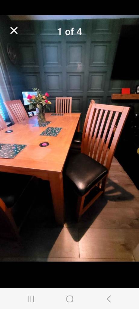 Dining table & chairs