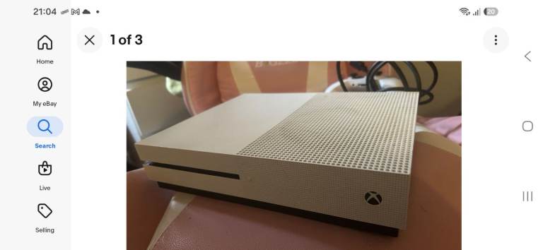 Xbox one s 2tb + controllers