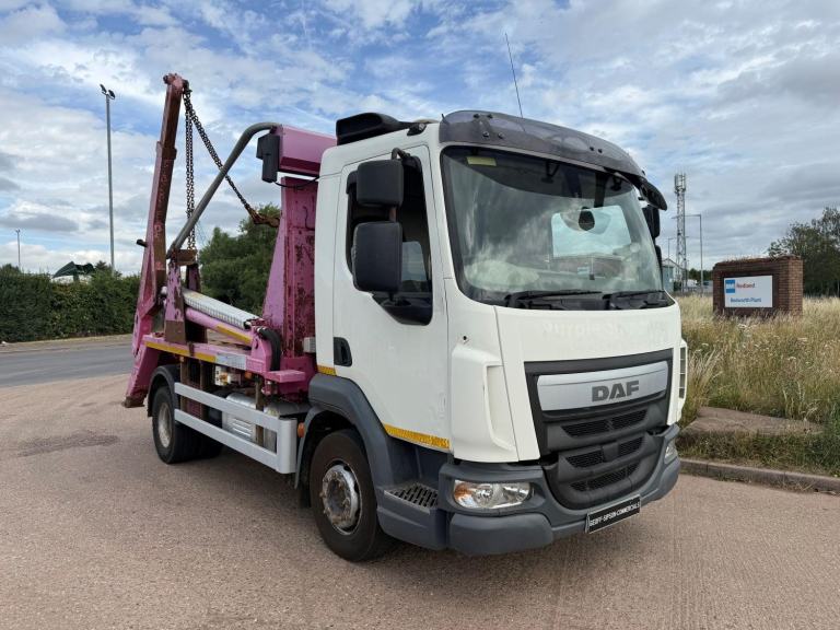 DAF LF 250 2016 EURO 6, DAY CAB, 12 TON SKIP LOADER