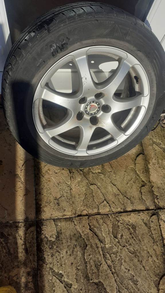 image for Nissan Alloys xtrail quashqai etc 