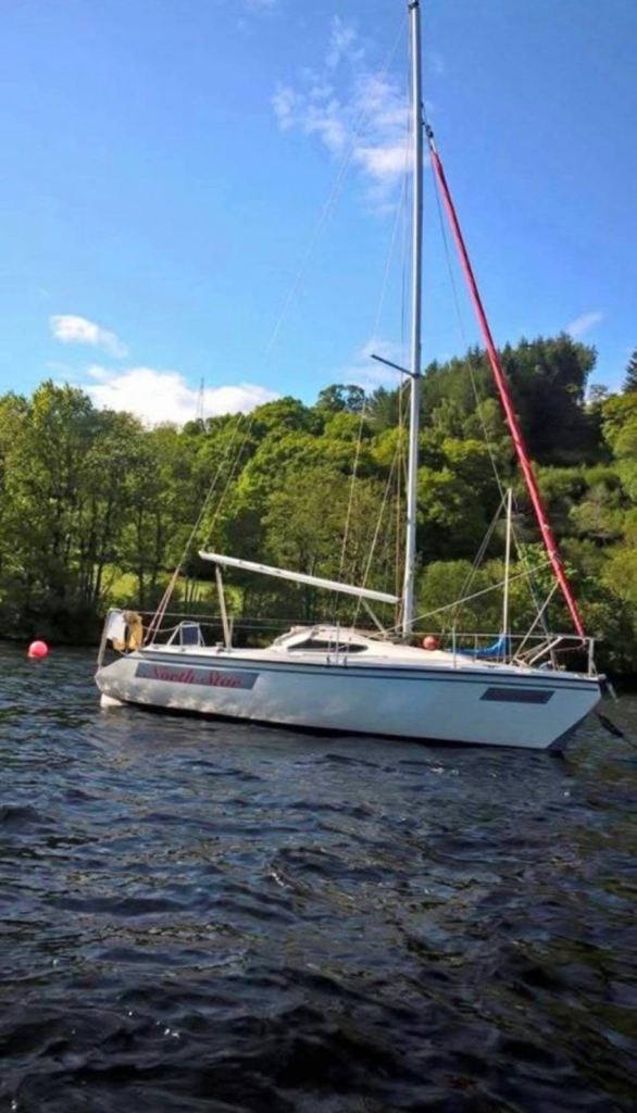 Sportina 620 - Lifting Keel - 6hp Mariner - Galvanised road trailer.