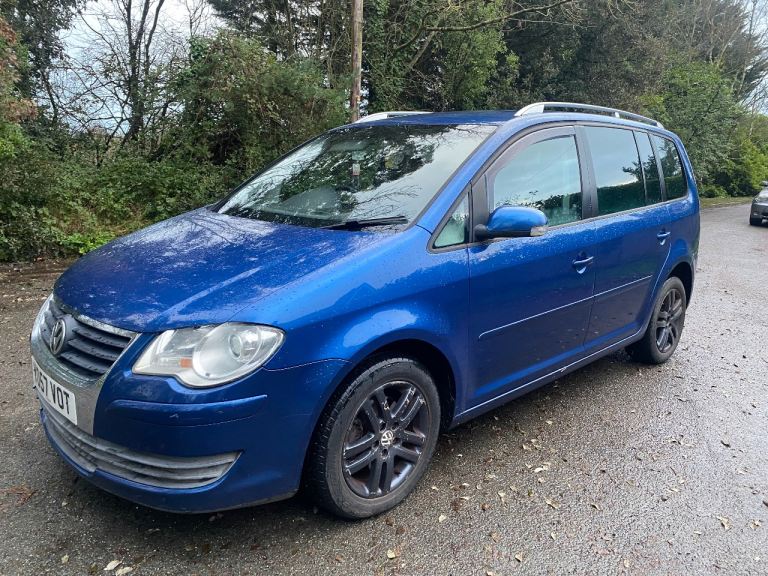 Volkswagen,Vw,Touran,Automatic,7 seater,2007,