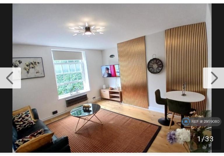 2 bedroom flat in Moira House, London, SW9 (2 bed) (#2959080)