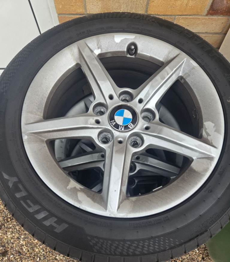 Bmw series 1 tyres