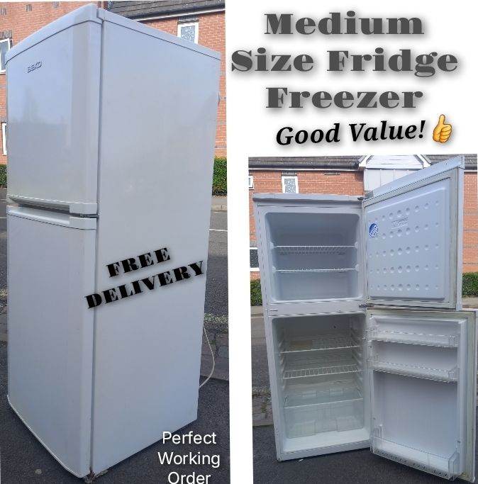 FREE DELIVERY 🚚Medium Size Fridge Freezer