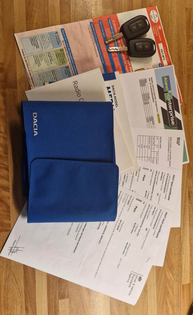 Dacia, DUSTER, Hatchback, 2021, Manual, 999 (cc), 5 doors