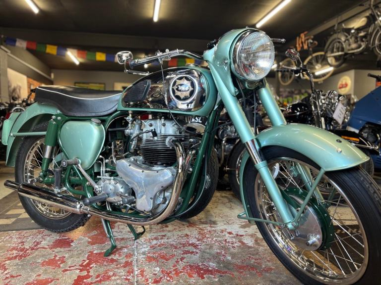 1958 BSA A7 500CC SHOOTING STAR
