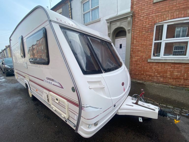 Caravan Eccles Topaz 