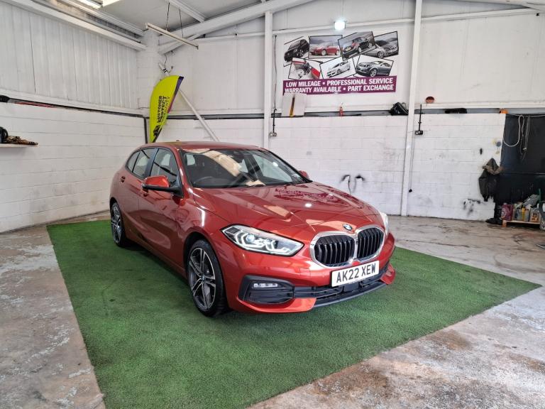 2022 BMW 1 Series 118i [136] SE 5dr [Live Cockpit Professional] HATCHBACK Petrol Manual