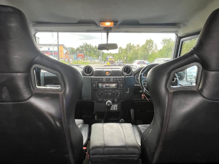 LAND ROVER DEFENDER SWB 90 COUNTY SIDE WINDOW BENCH SEAT @ £17950+ vat