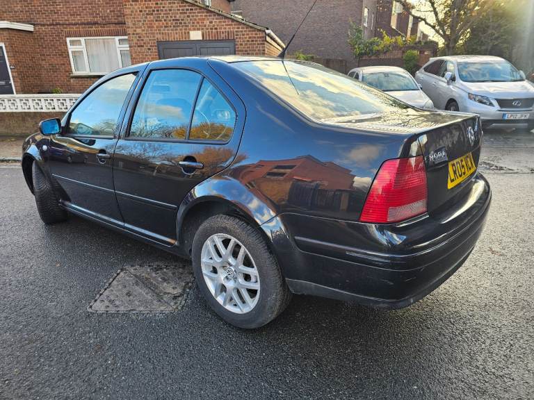 Volkswagen, BORA, Saloon, 2005, Automatic, 1595 (cc), 4 doors