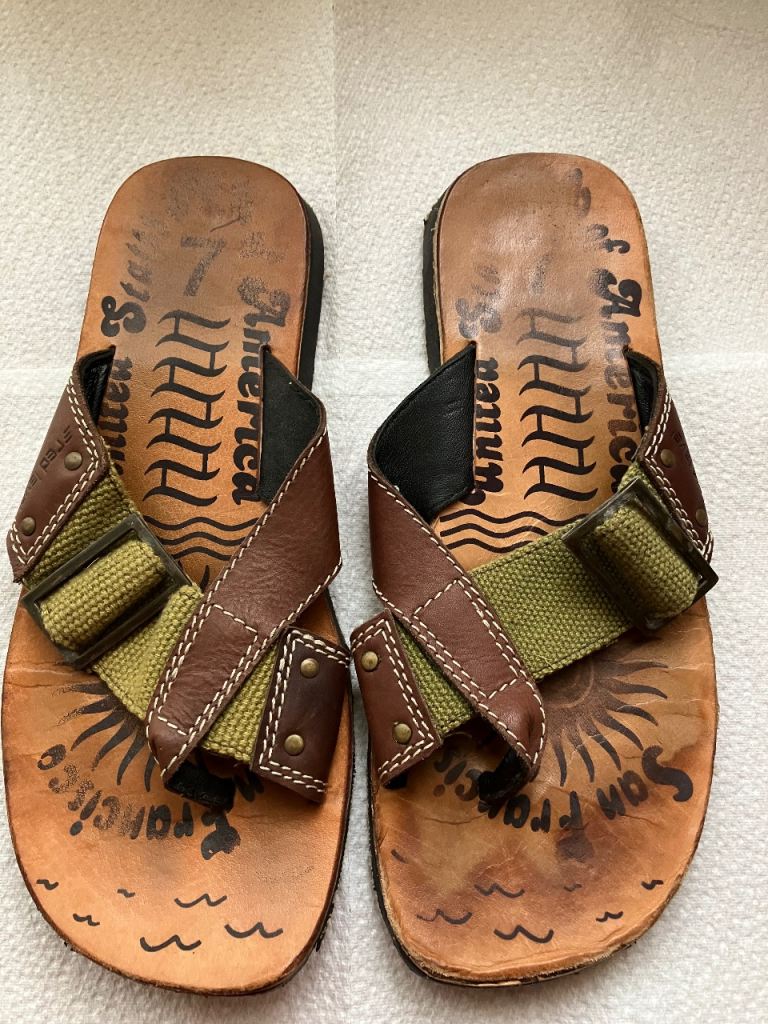 MENS FLIP FLOPS SIZE (7) ** STILL AVAILABLE **