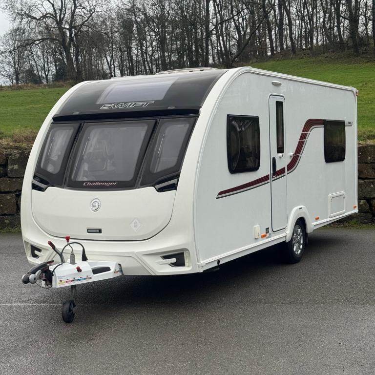 2016 Swift Challenger 510 Alde-4 berth-fixed bed-1433KG- Full service history
