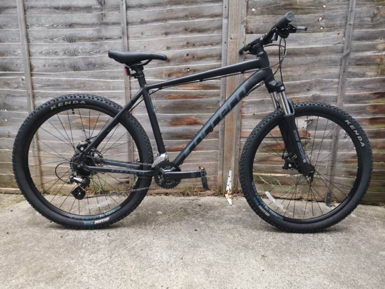 CARRERA VENGEANCE MOUNTAIN 27.5"WHEELS LIKE NEW 