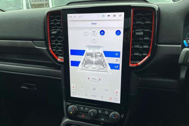 2025 Ford Ranger Raptor AUTO 2.0 EcoBlue 210ps 4x4 Double Cab Pick Up  SYNC4 NAVIGATION, POW Pick...