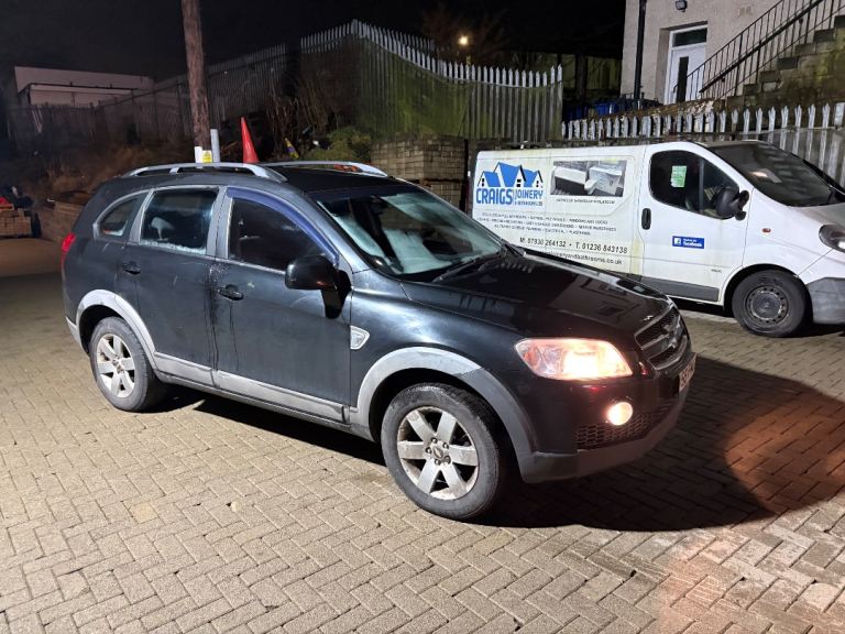 Chevrolet, CAPTIVA, Estate, 2009, Manual, 1991 (cc), 5 doors