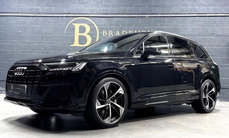 AUDI Q7 3.0 TFSI V6 55 Black Edition 2021