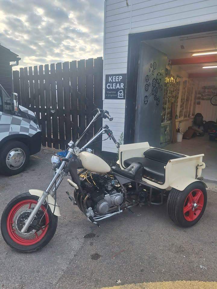 1992 Kawasaki gt550 trike one off custom 50s style