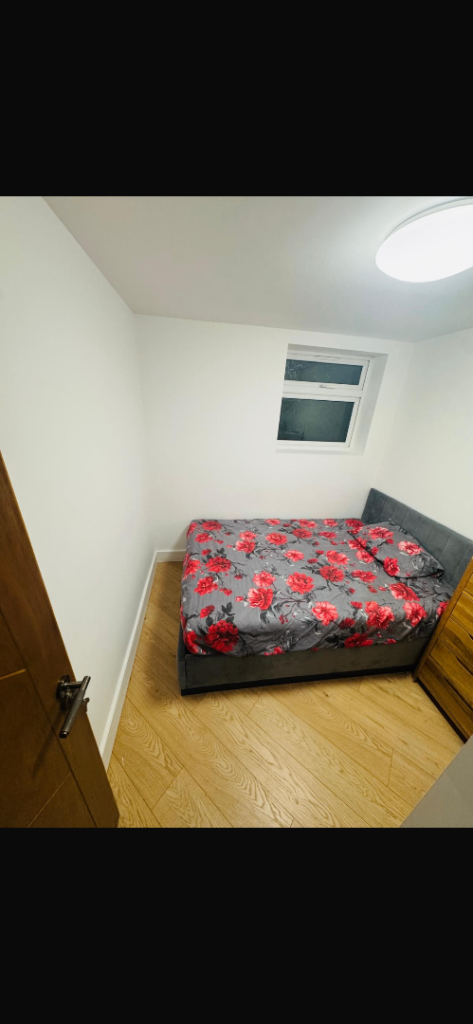 Room to rent